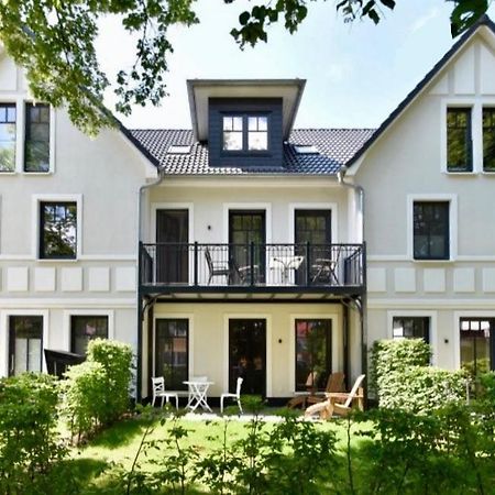 Villa Strandeins 奥斯特巴德里克 外观 照片