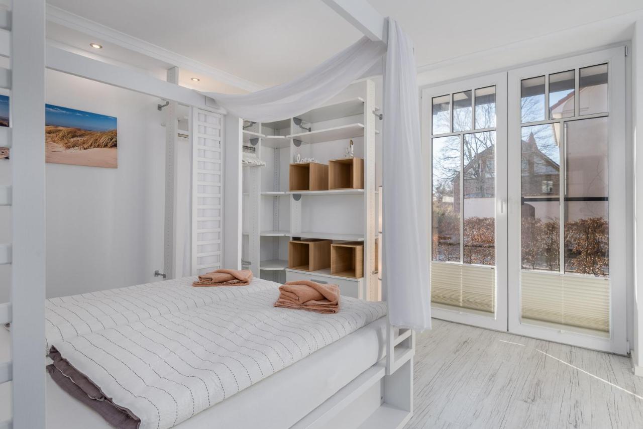 Villa Strandeins 奥斯特巴德里克 外观 照片