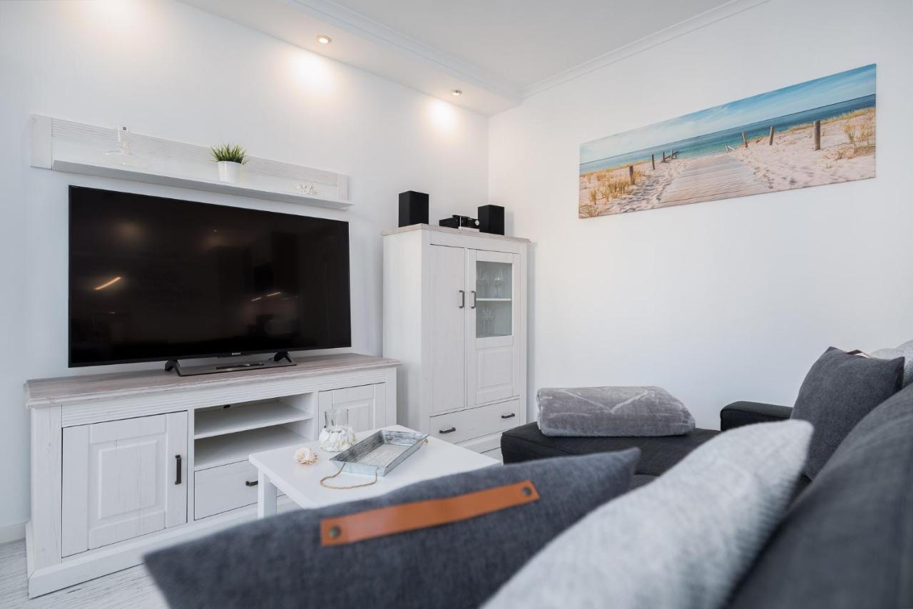 Villa Strandeins 奥斯特巴德里克 外观 照片
